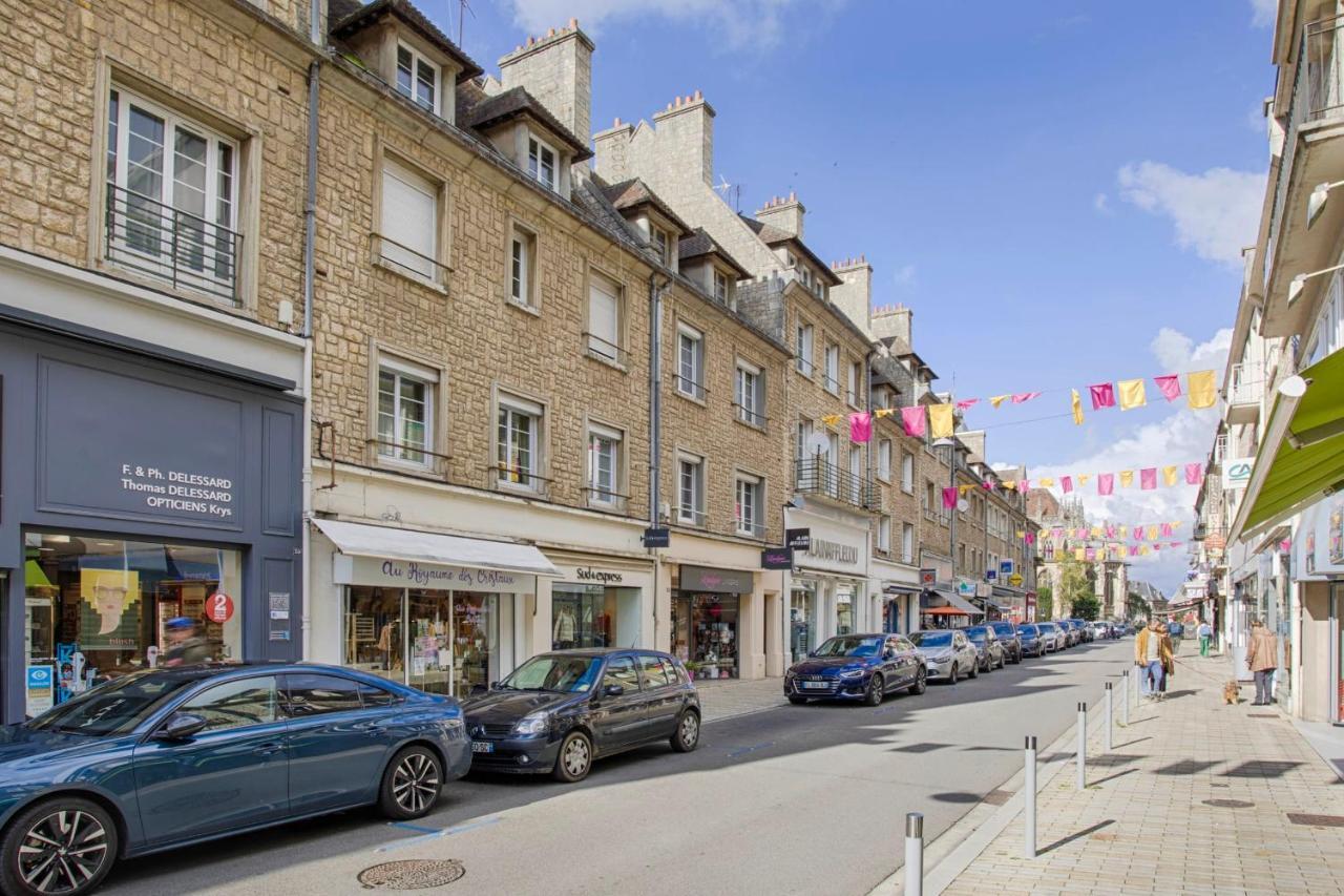 La Casa Centra Charm At Falaise'S Downtown Apartment Falaise  Bagian luar foto